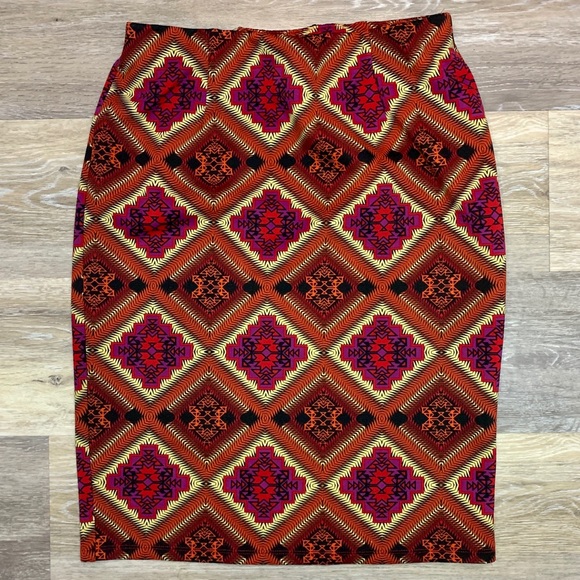 Brocade Mix Pattern Stretch Pencil Skirt - Picture 3 of 3